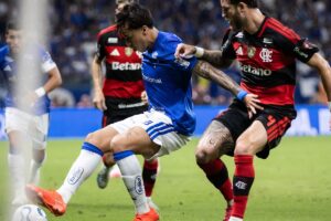 Cruzeiro e Flamengo empatam pelas oitavas de final da Libertadores
