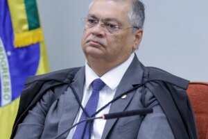 Flávio Dino manda PF investigar emendas PIX após auditoria do TCU