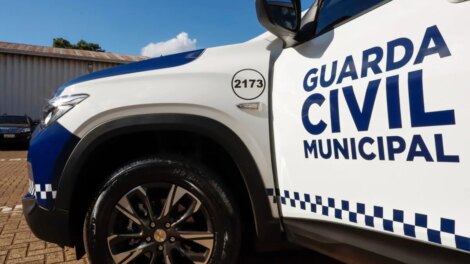 Homem é preso em flagrante após agredir a esposa na frente da filha de 10 anos, em Iguatemi