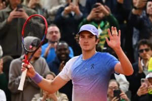Incômodo no abdômen faz João Fonseca desistir do Masters de Cincinnati