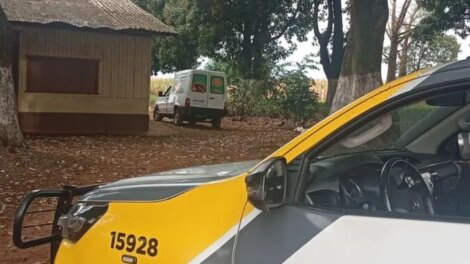 Polícia Militar prende, na zona rural de Mandaguaçu, dois homens suspeitos de furtar veículo em Maringá