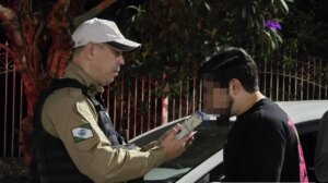 Polícia Militar realiza Operação Lei Seca em Maringá e Sarandi; dois motoristas são presos por embriaguez