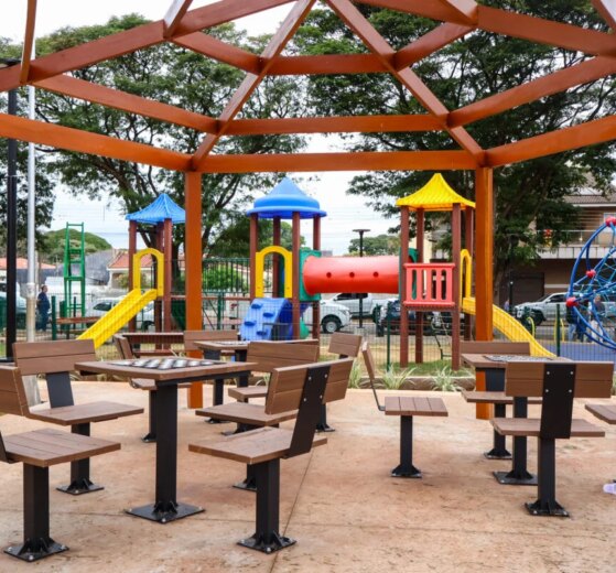 Praça no Jardim Liberdade é revitalizada com novos espaços de lazer e acessibilidade