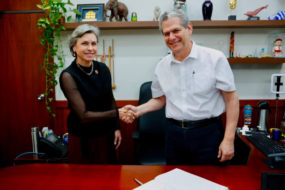 Sandra Jacovós assume Prefeitura de Maringá durante férias de Silvio Barros