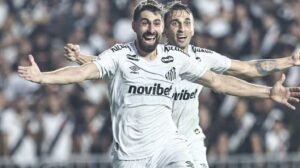 Santos desencanta no 2º tempo e atropela o Vasco pelo Brasileirão