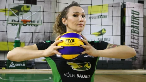 Tifanny reage a veto de atletas trans no vôlei; debate chega a Maringá