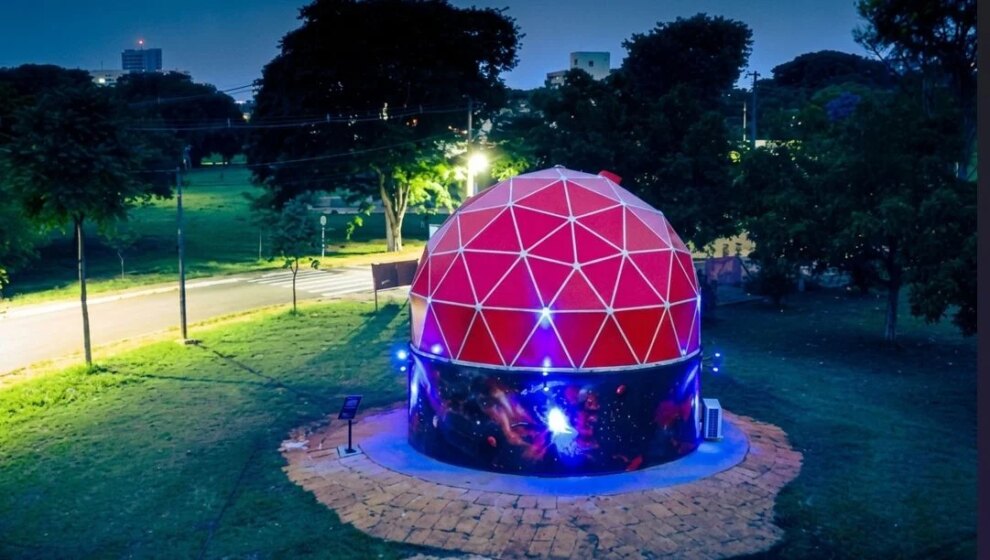 UEM promove observação de eclipse lunar nesta quinta-feira