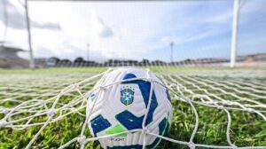 Visitantes abrem vantagem na briga por acesso ao Brasileirão Feminino