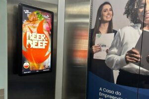 Beer & Beef leva sua comunicação aos elevadores da Triunfo OOH em Maringá