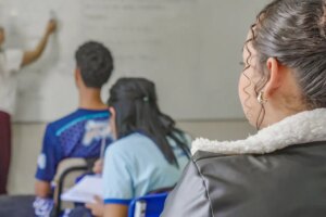 Escolas particulares sem locais de votação terão aulas normais no DF
