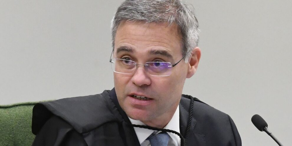 Mendonça vota para manter proibição de posts sobre Nossa Senhora