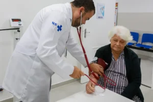 Prova que avalia formação médica ocorre neste domingo em todo país