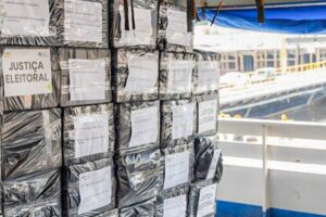 Tribunais eleitorais começam a preparar urnas eletrônicas