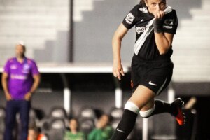 Vasco e Atlético-PI decidem vaga para final do Brasileirão Feminino A2