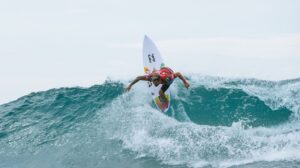 WSL exclui etapa de Abu Dhabi do circuito mundial de surfe deste ano