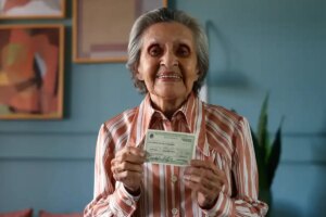 Abstenção de eleitores com mais de 70 anos cai 10 pontos percentuais