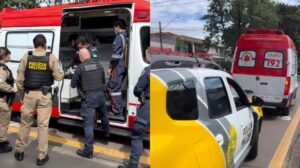 Homem é esfaqueado pela companheira durante briga em bar de Maringá