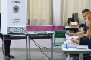 Minas tem dia de votação tranquilo até agora; 75 urnas são trocadas
