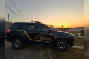 PF prende 11 pessoas em flagrante por envolvimento com compra de votos