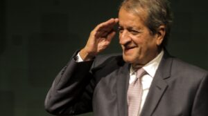 Partido de Flávio, PL reconhece vitória de Lula nas eleições