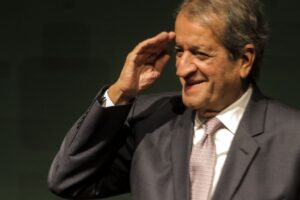 Partido de Flávio, PL reconhece vitória de Lula nas eleições