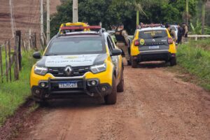 Perseguição e confronto terminam com apreensão de 130 quilos de maconha em Maringá