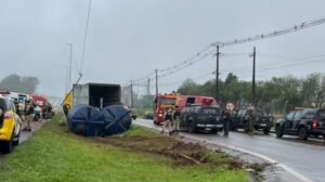 Perseguição termina com casal baleado e caminhão com drogas apreendido na BR-277