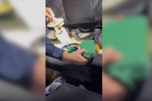 Polícia encontra quase 25kg de pasta base de cocaína escondidos em tanque de combustíveis de automóvel em Maringá; VÍDEO