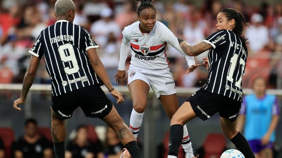 São Paulo segura Corinthians e é campeão brasileiro pela 1ª vez