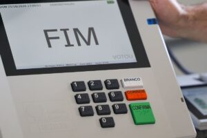 Segundo turno das eleições registra menor abstenção em 20 anos