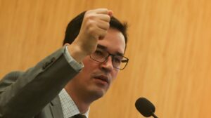 TSE adia julgamento sobre validade da candidatura de Deltan Dallagnol