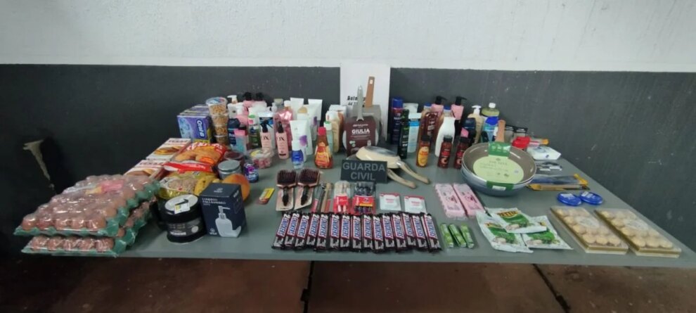 Vigilante é preso após furtar produtos de supermercado onde trabalhava em Maringá